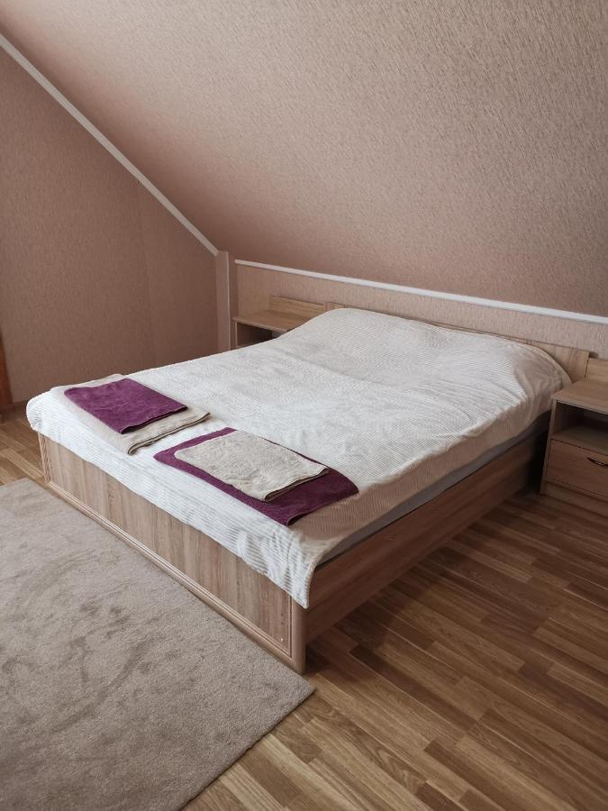 Номер В Приватному Будинку 모르신 외부 사진